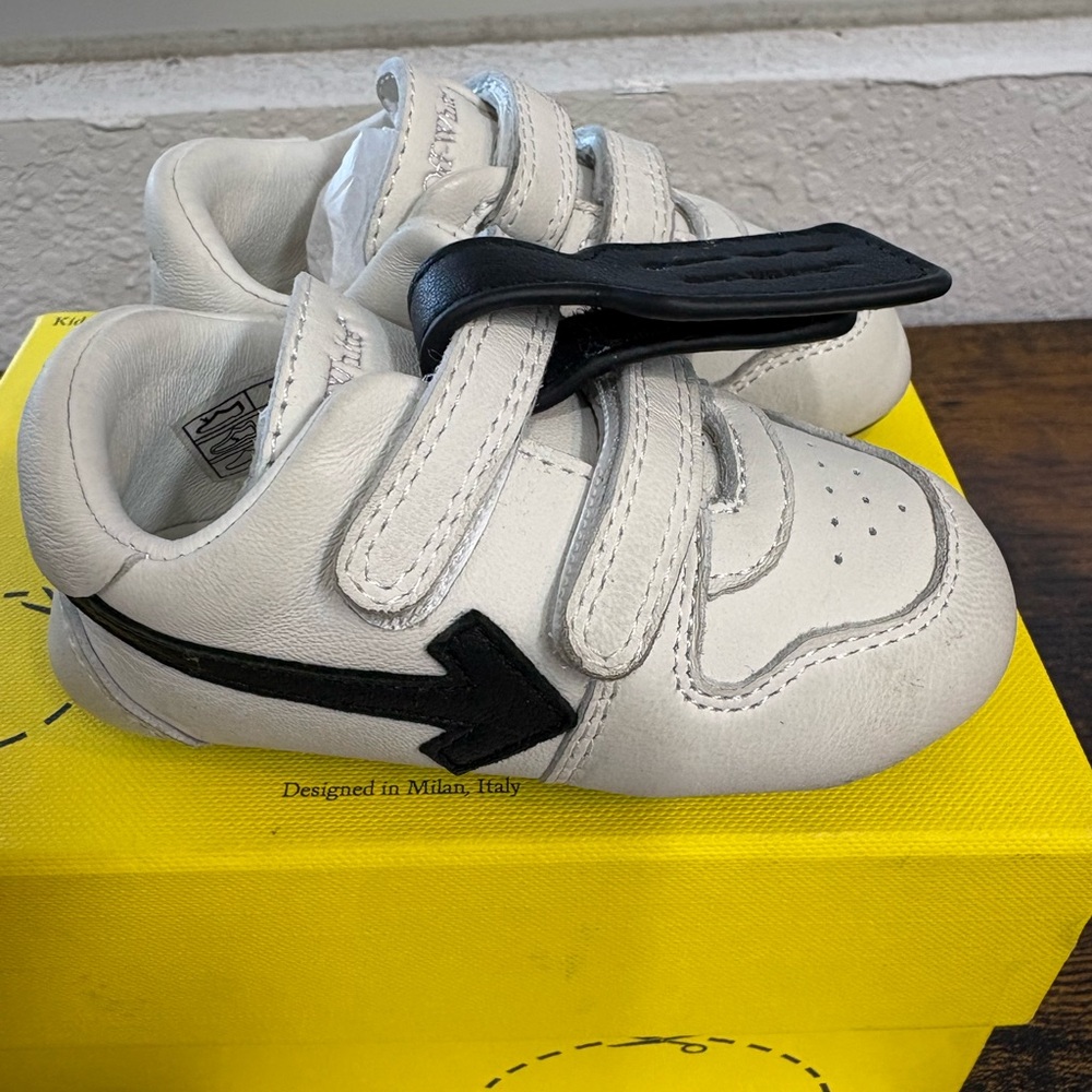 Off White “Out Of Office” low top baby sneakers